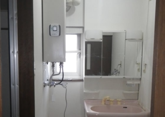 脱衣室配管隠蔽工事 リフォーム施工後