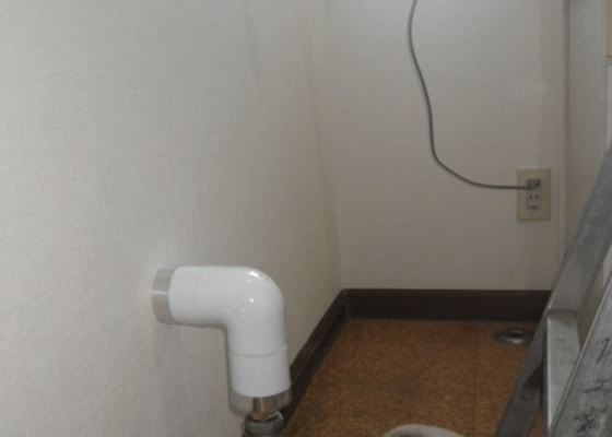 脱衣室配管隠蔽工事　リフォーム施工後